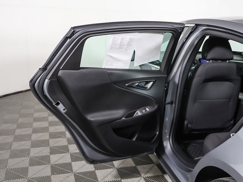 2023 Chevrolet Malibu 1LT photo 17