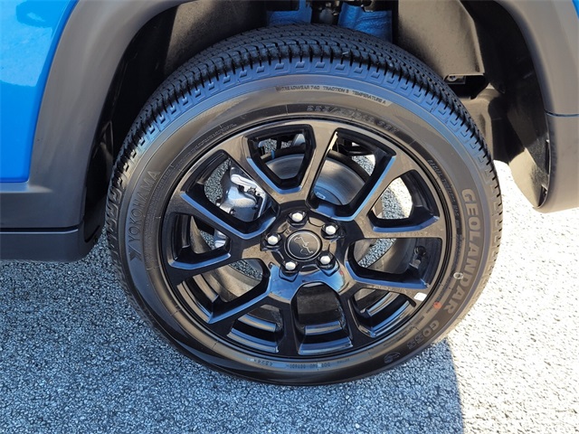 2025 Jeep Compass Latitude photo 9