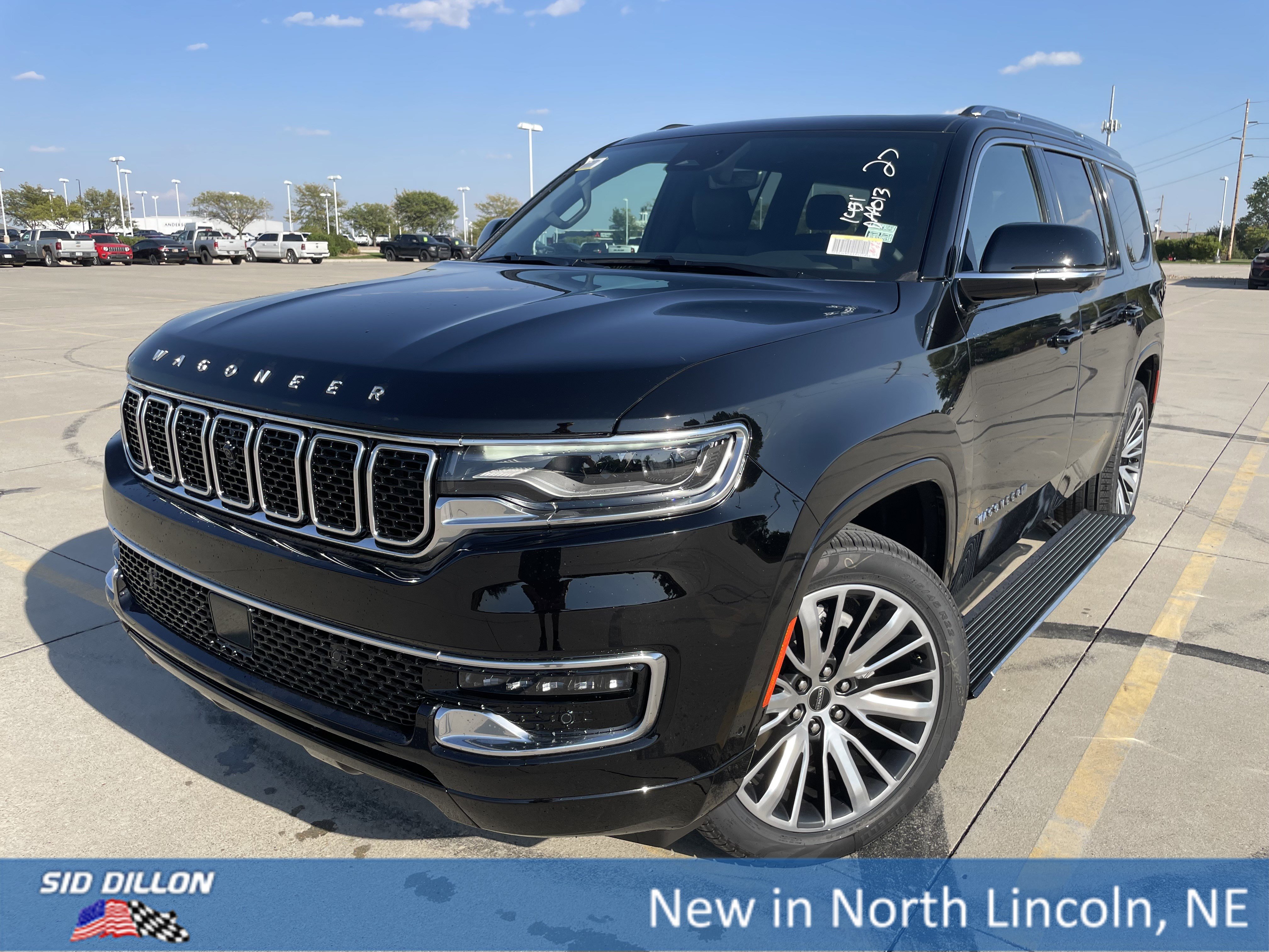 2025 Jeep Wagoneer Series II's photo