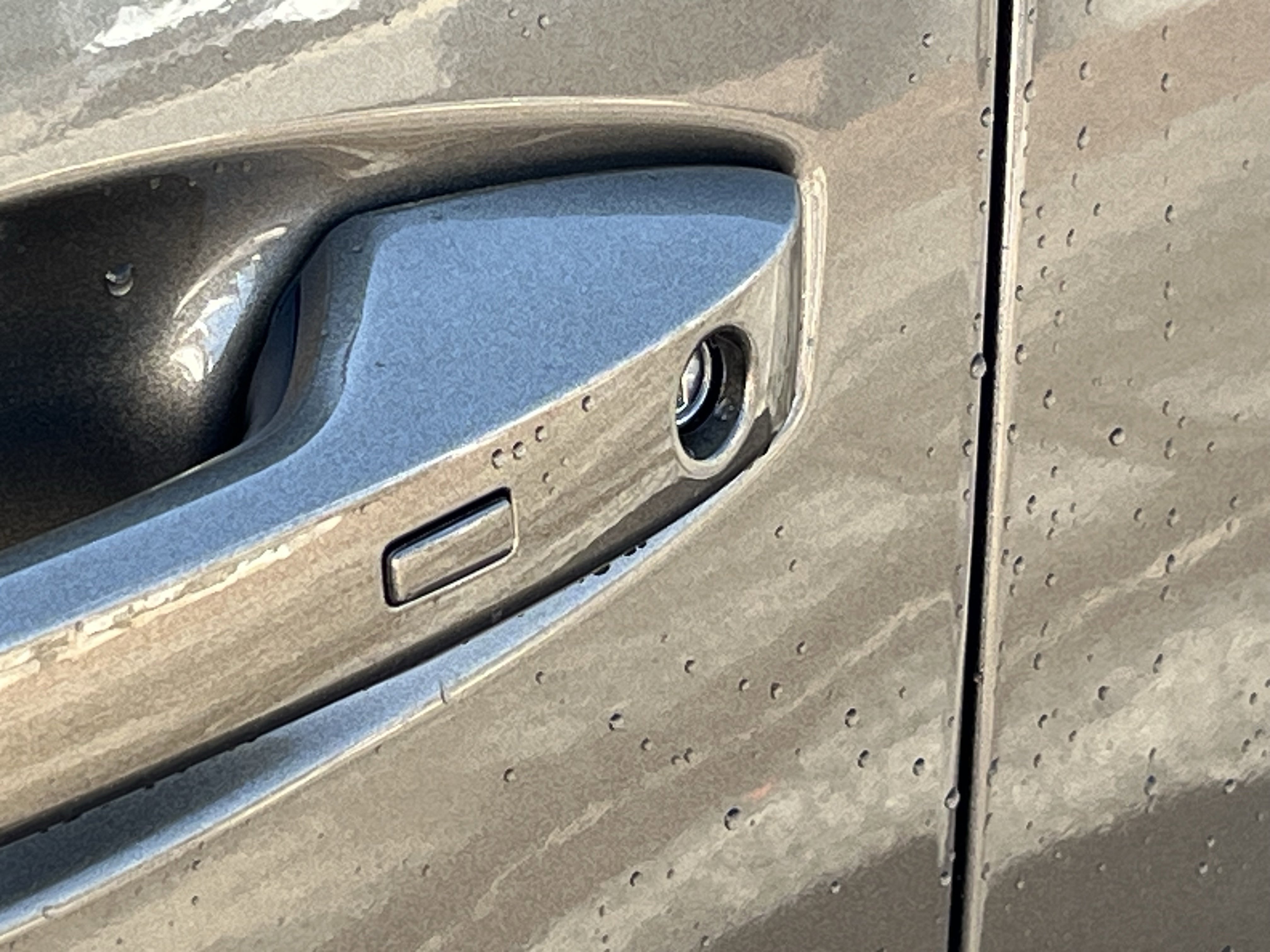 2026 Nissan Kicks SV photo 2