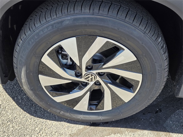 2025 Volkswagen Tiguan S photo 4