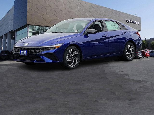 2025 Hyundai Elantra SEL's photo