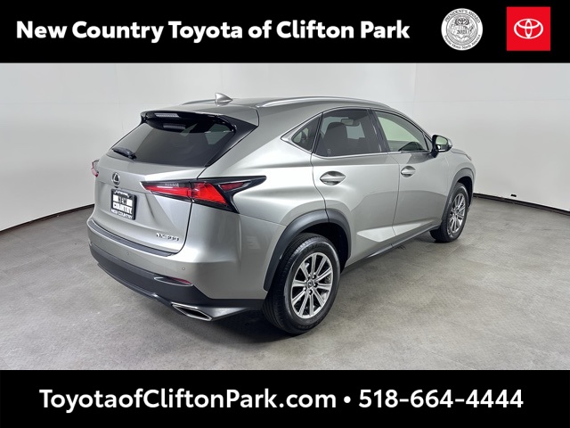 2020 Lexus NX 300 photo 3