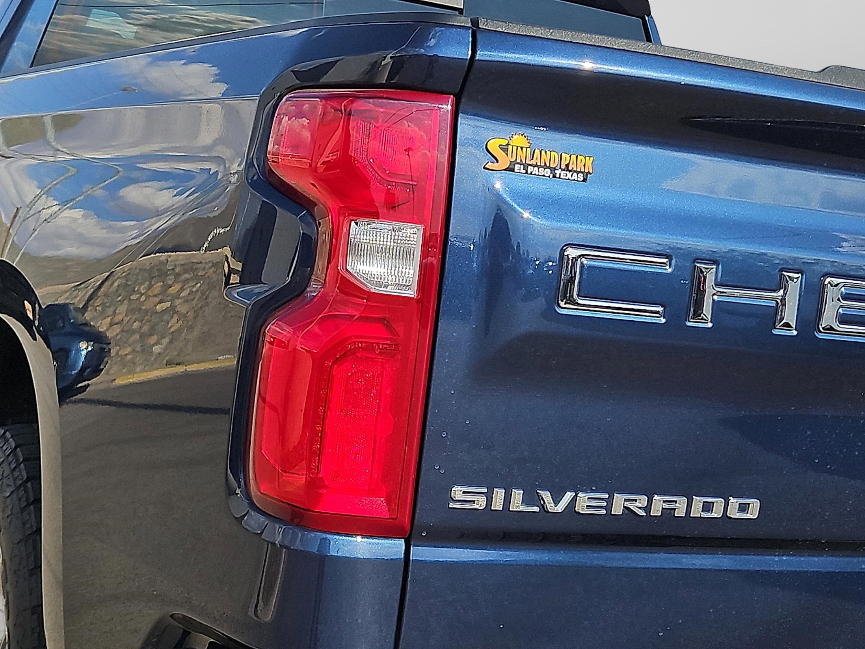 2021 Chevrolet Silverado LTZ photo 32