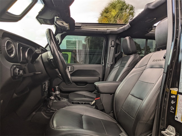 2020 Jeep Wrangler Unlimited Sahara photo 2