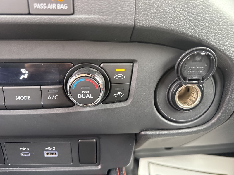 2023 Nissan Frontier PRO-4X Crew Cab photo 29