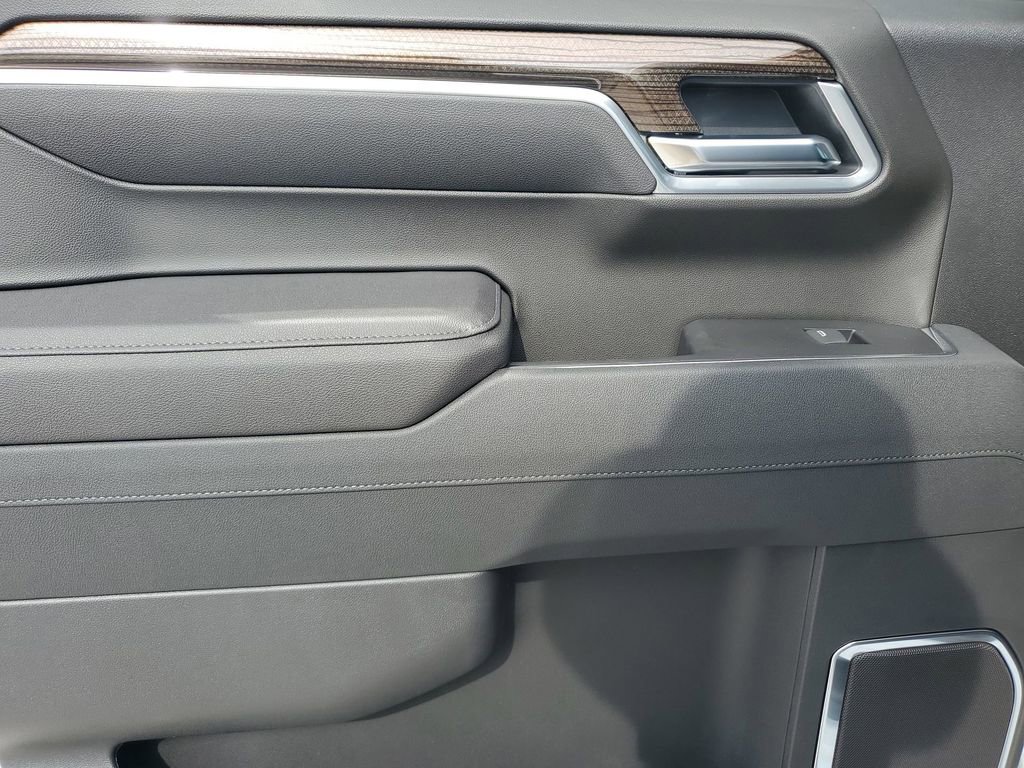2026 Chevrolet Silverado 1500 RST photo 41
