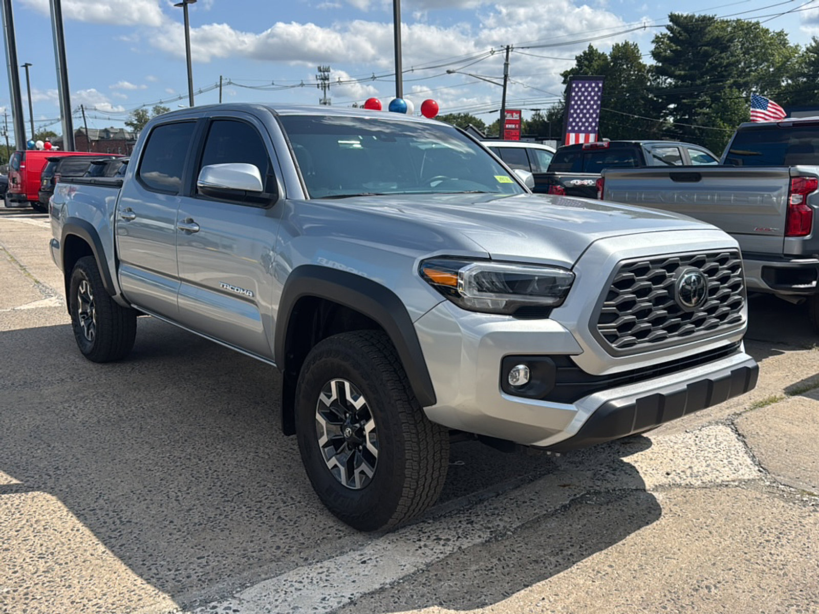 2023 Toyota Tacoma SR5 photo 2