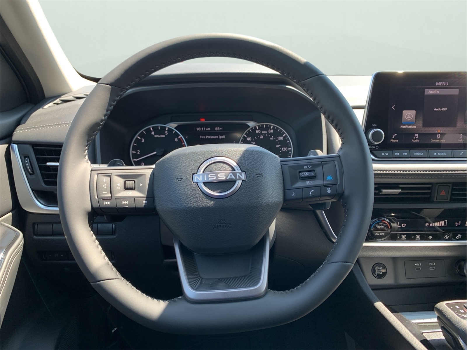 2026 Nissan Rogue SV photo 15