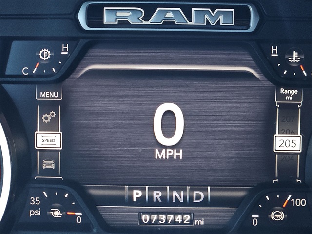 2020 Ram 3500 Laramie photo 17