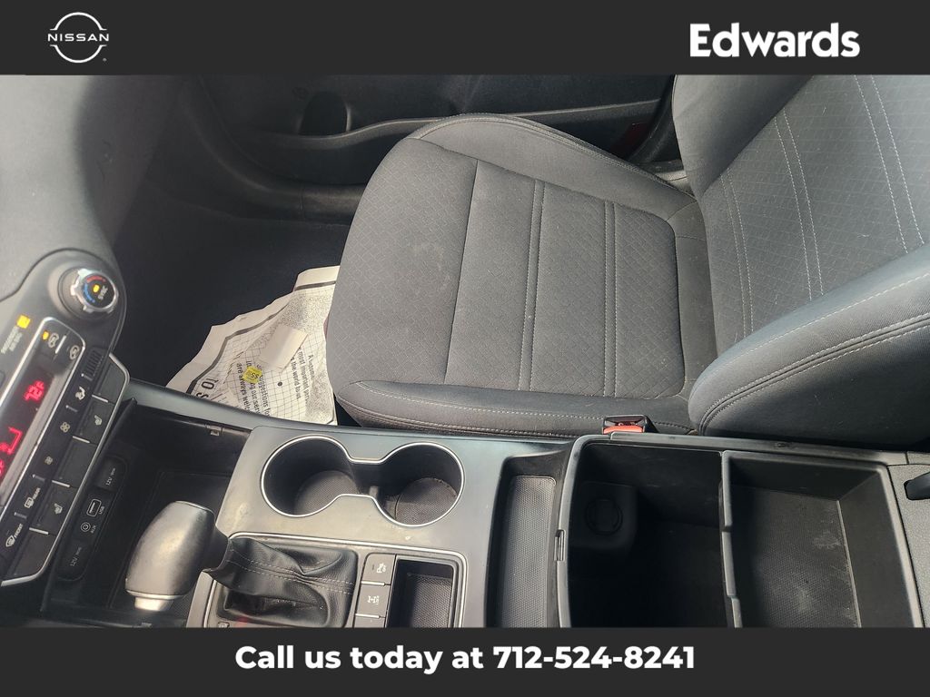 2019 Kia Sorento LX S photo 24