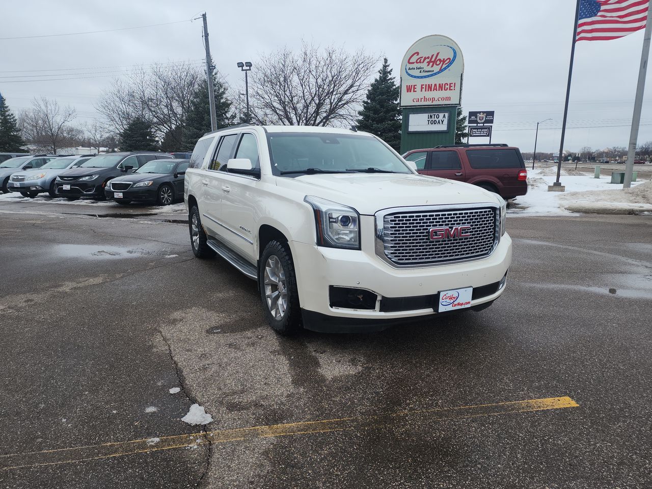 2015 GMC Yukon XL SLT's photo