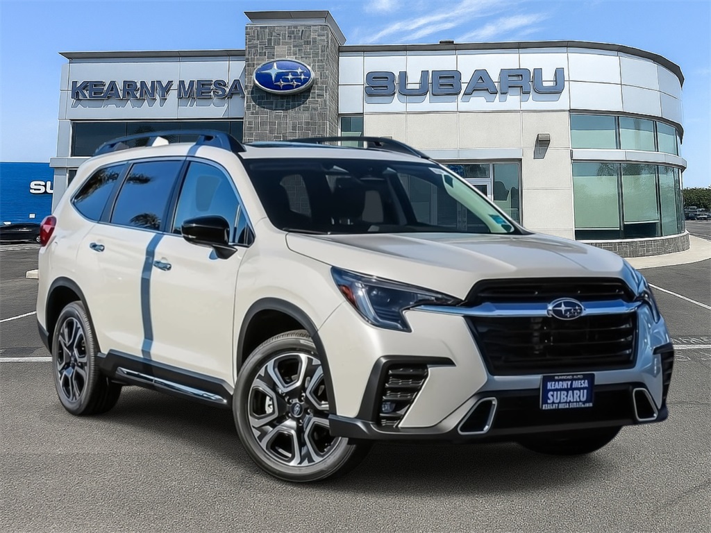 2025 Subaru Ascent Touring's photo