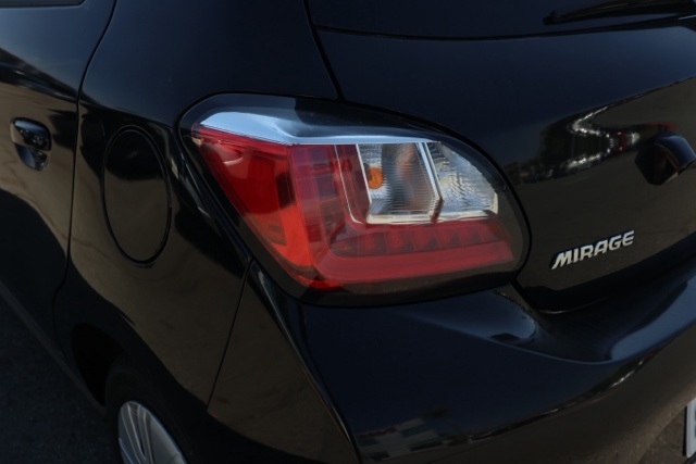 2022 Mitsubishi Mirage ES photo 6