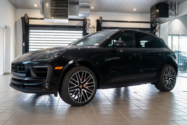2025 Porsche Macan S