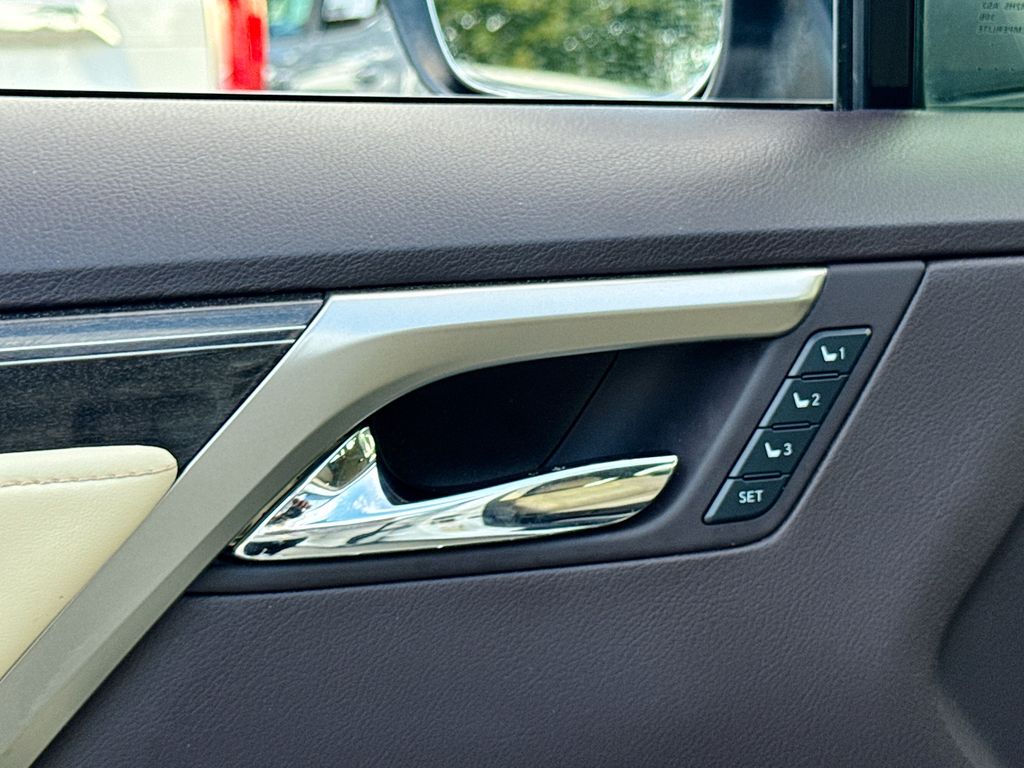 2019 Lexus RX 350 photo 15