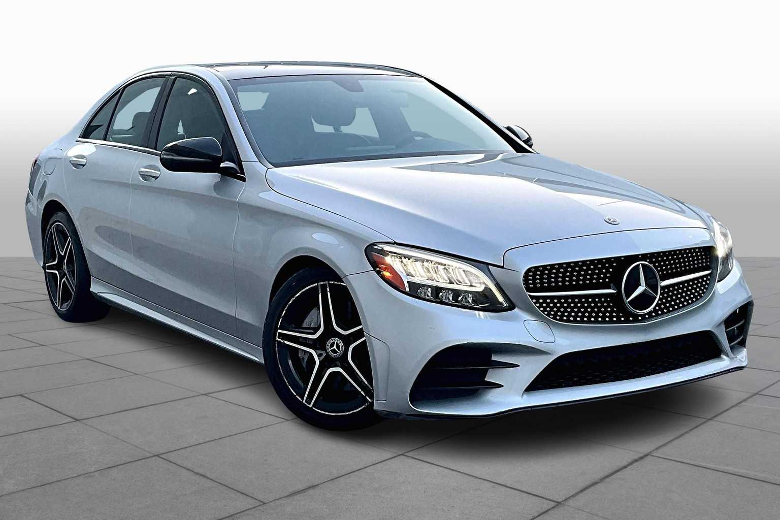 2019 Mercedes Benz C 300 photo 2