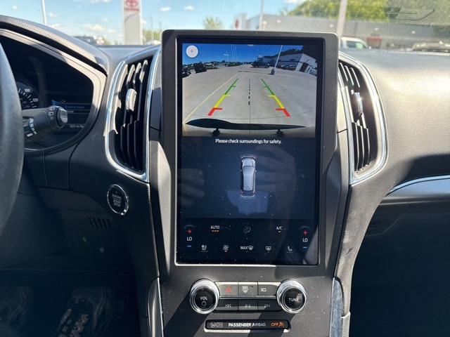 2024 Ford Edge Titanium photo 24