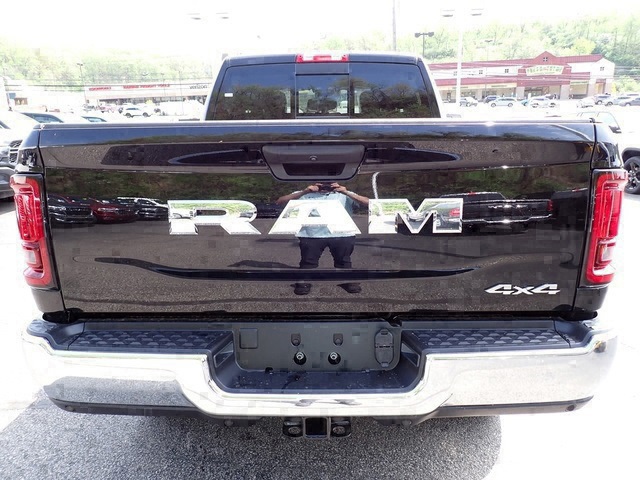 2025 Ram 2500 Tradesman photo 4