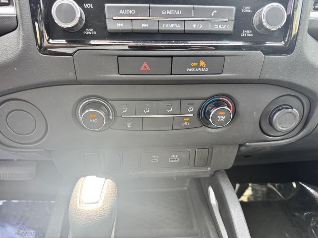 2023 Nissan Frontier SV photo 25