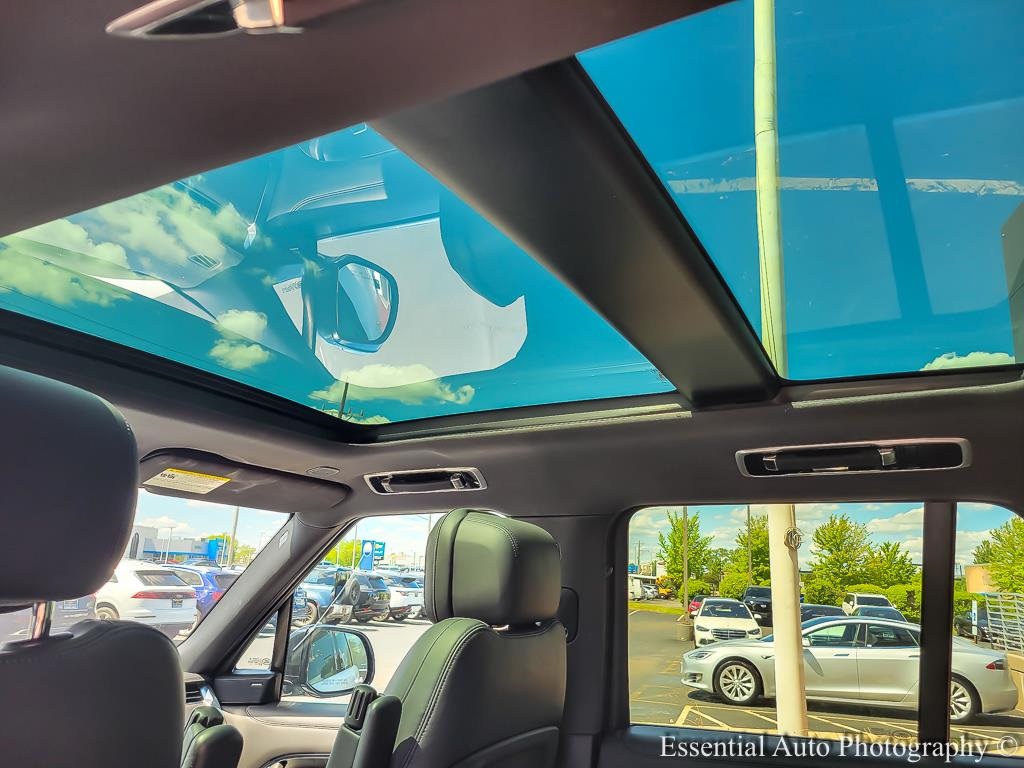 2023 LAND ROVER RANGE ROVER - Image 9