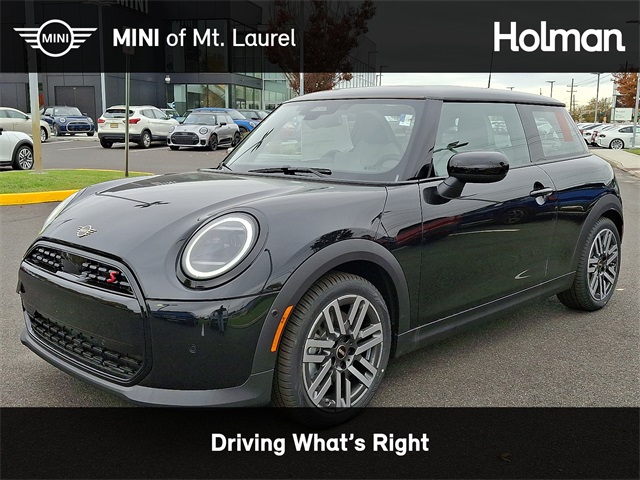 2026 MINI Hardtop 2 Door S's photo