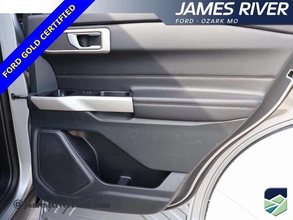 2023 Ford Explorer XLT photo 10