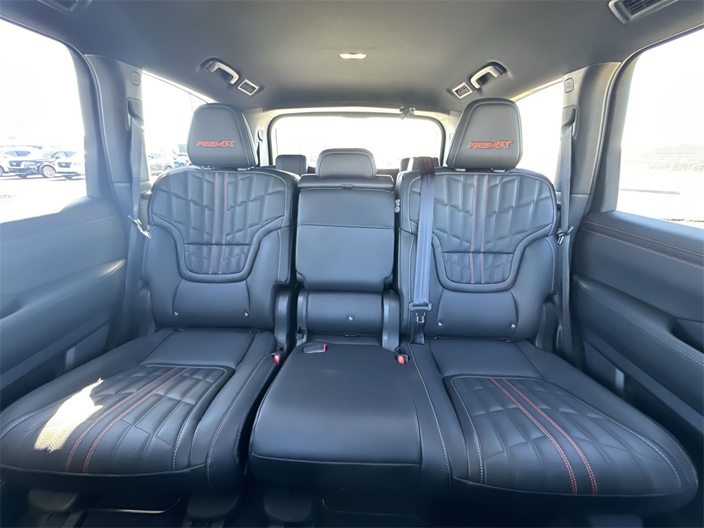 2025 Nissan Armada photo 15