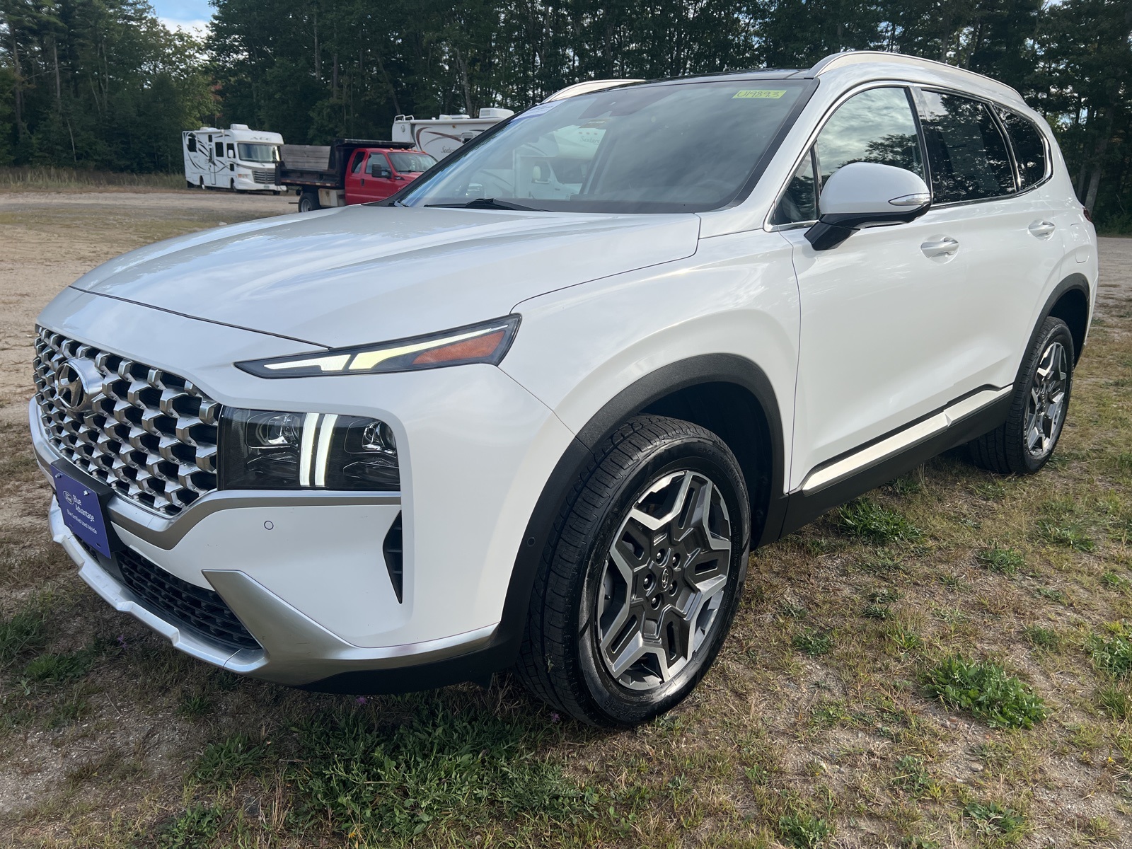 2023 Hyundai Santa Fe Limited photo 3