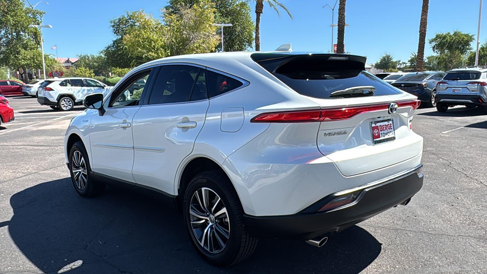 2021 Toyota Venza LE photo 5