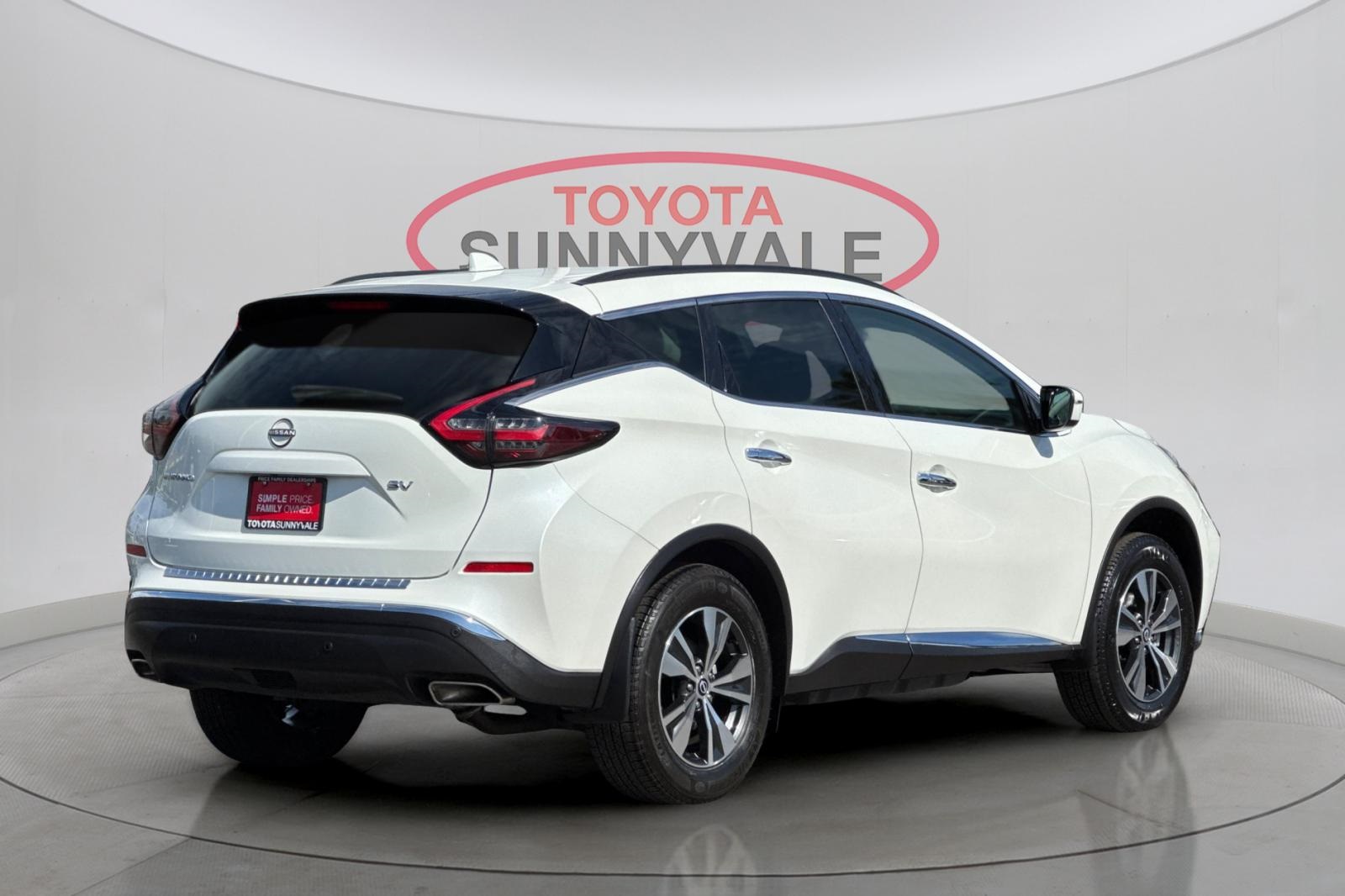 2023 Nissan Murano SV photo 2