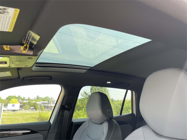2025 Volkswagen Tiguan SE R-Line Black photo 11