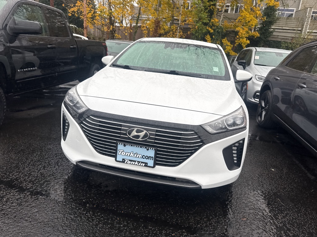 2019 Hyundai Ioniq Plug-In Hybrid Limited photo 2