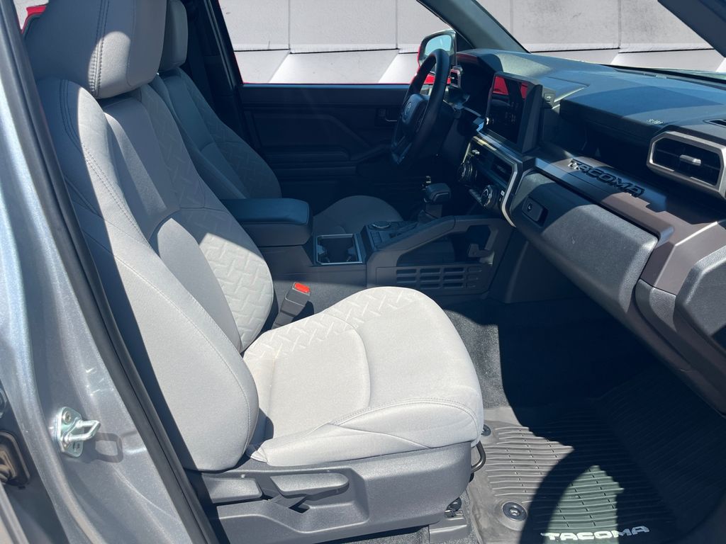 2024 Toyota Tacoma SR5 photo 12