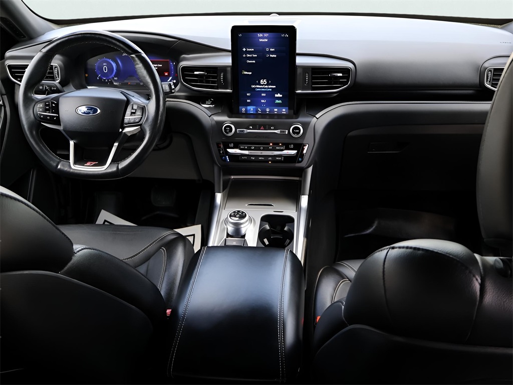 2020 Ford Explorer ST photo 15