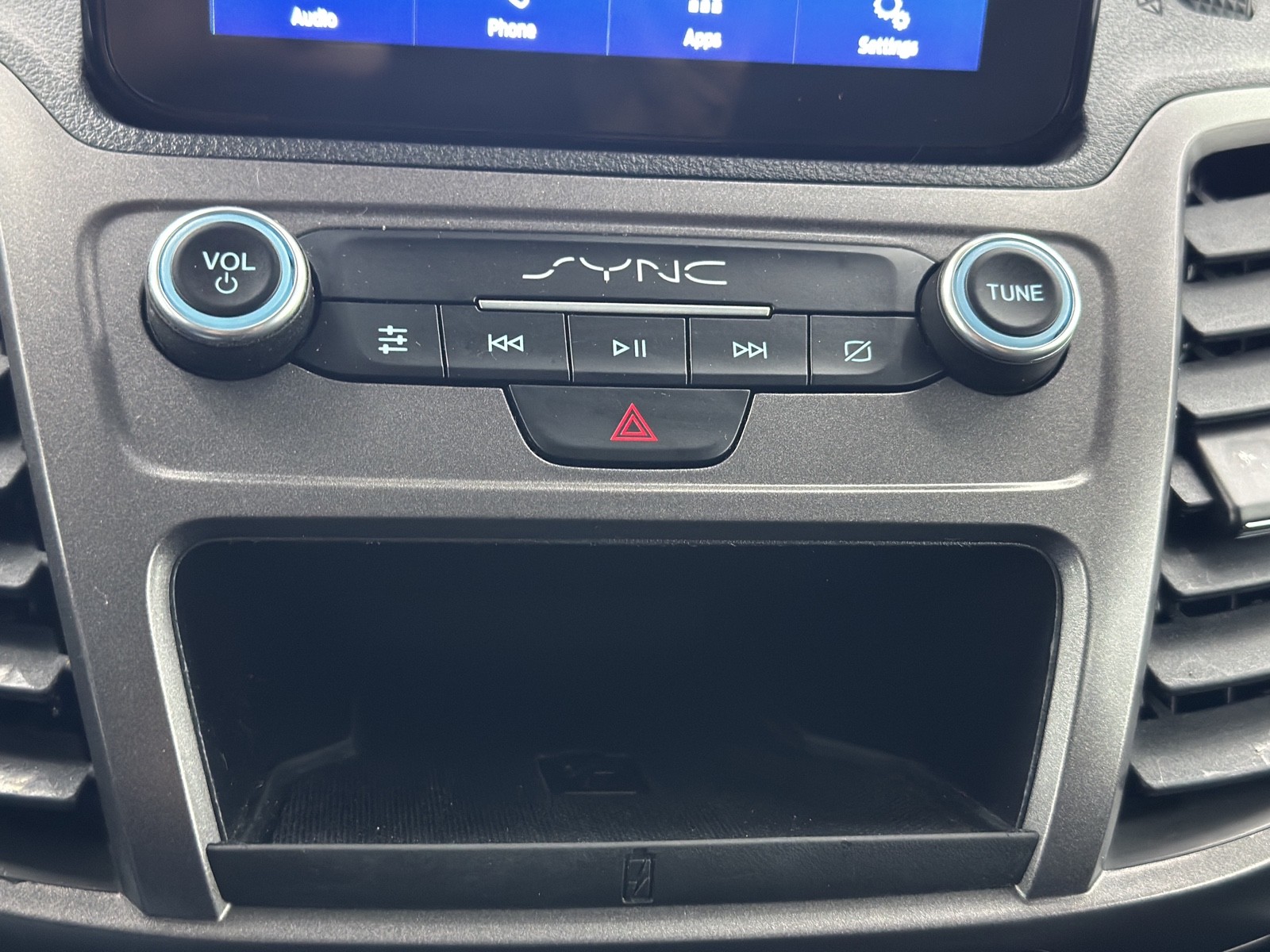2021 Ford Transit Connect XLT photo 26