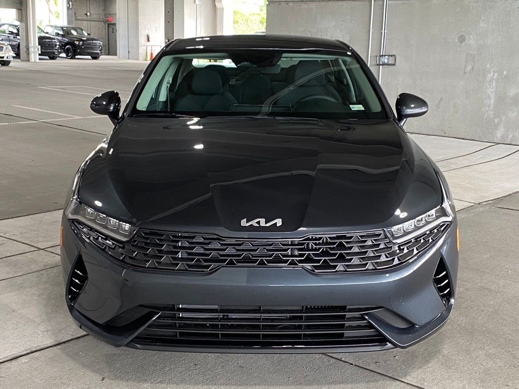 2023 Kia K5 LXS photo 3