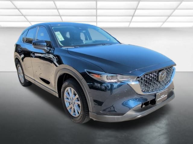 2022 Mazda CX-5 S Preferred package's photo