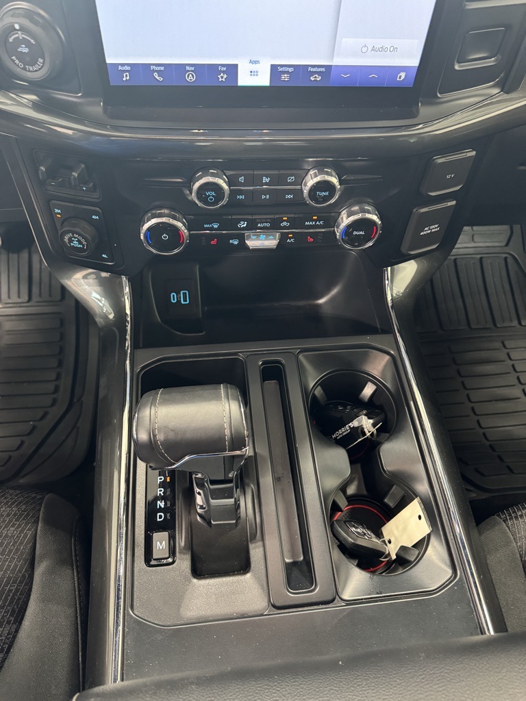 2023 Ford F-150 XLT photo 17