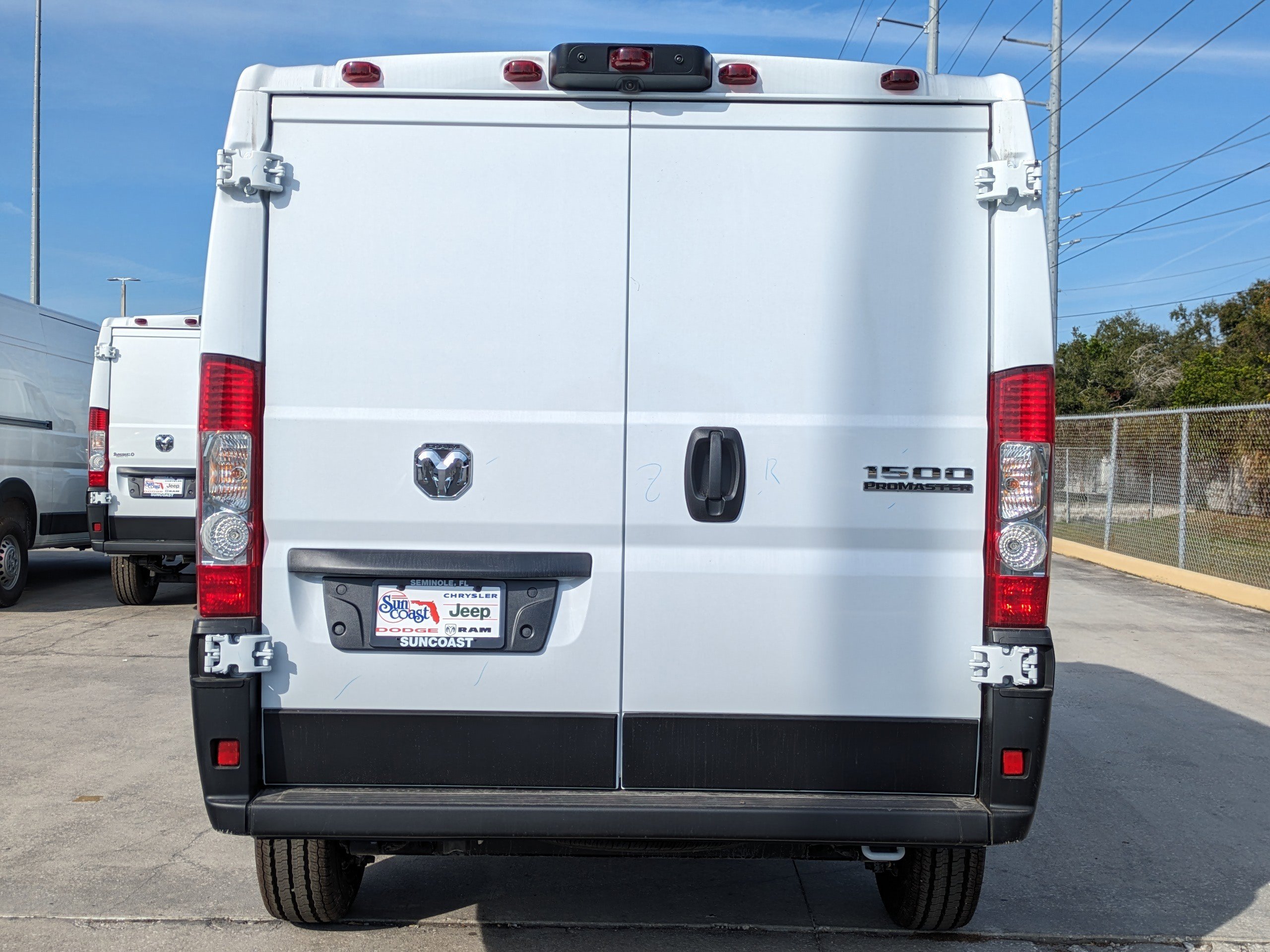 2026 Ram ProMaster 1500 Tradesman 1500 photo 3