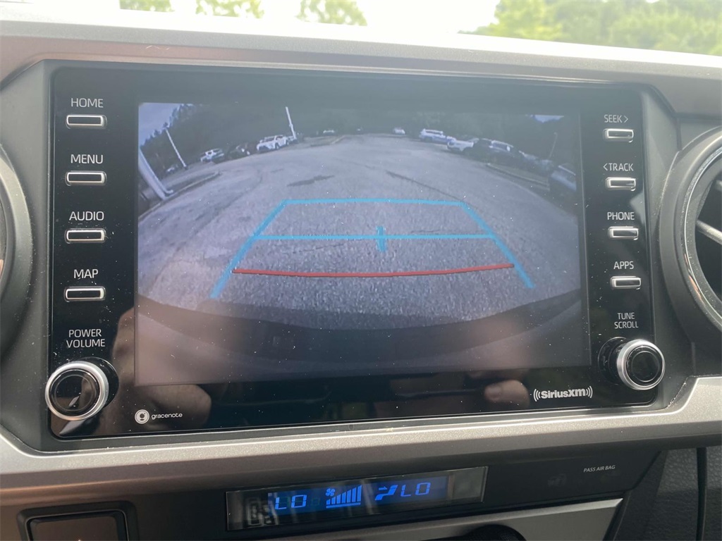 2022 Toyota Tacoma SR5 photo 17