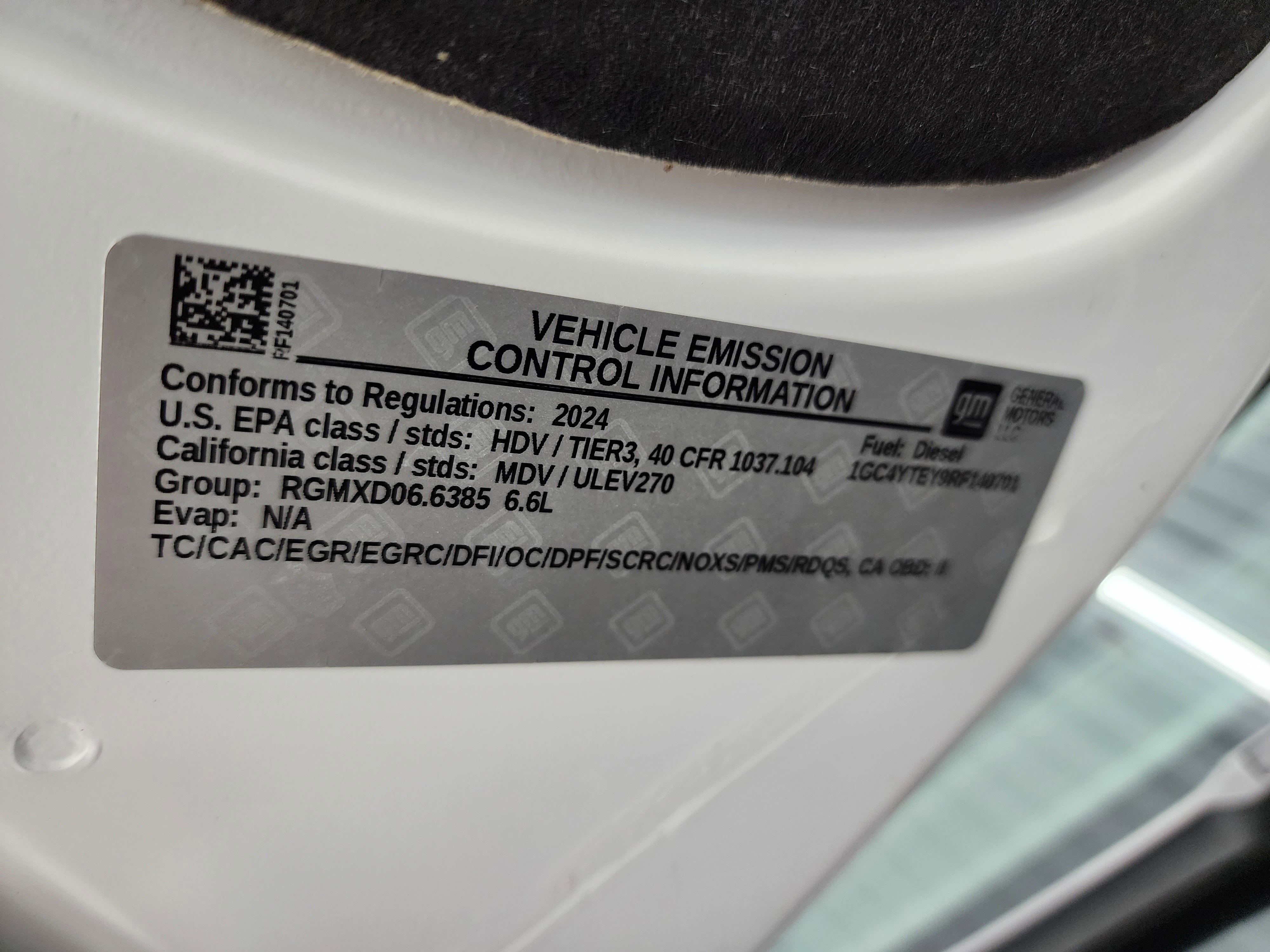 2024 Chevrolet Silverado 3500HD LT photo 4