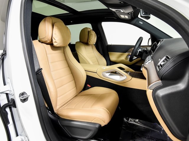 2026 Mercedes Benz GLS 580 4MATIC photo 23