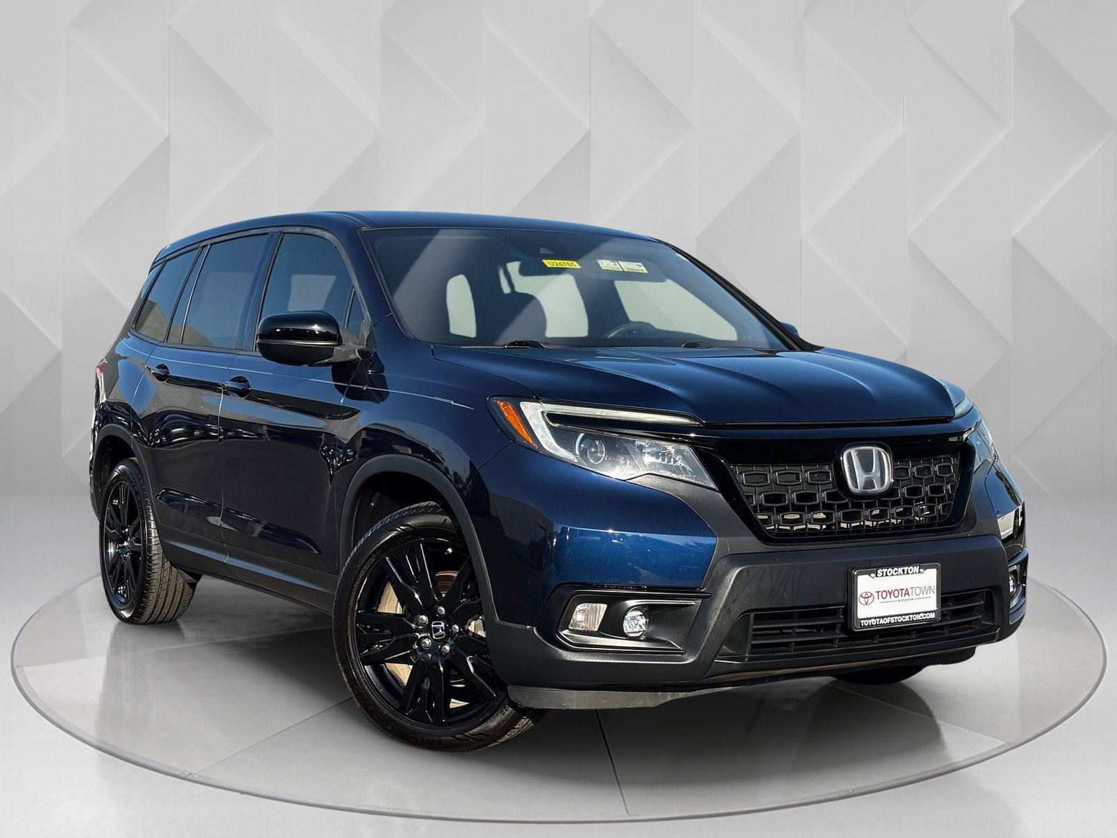 2019 Honda Passport Sport photo 4
