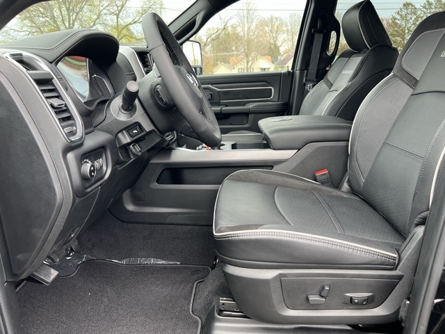 2025 Ram 2500 Laramie photo 5