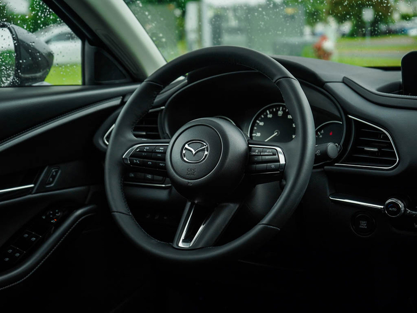 2025 Mazda CX-30 2.5 S Preferred photo 14