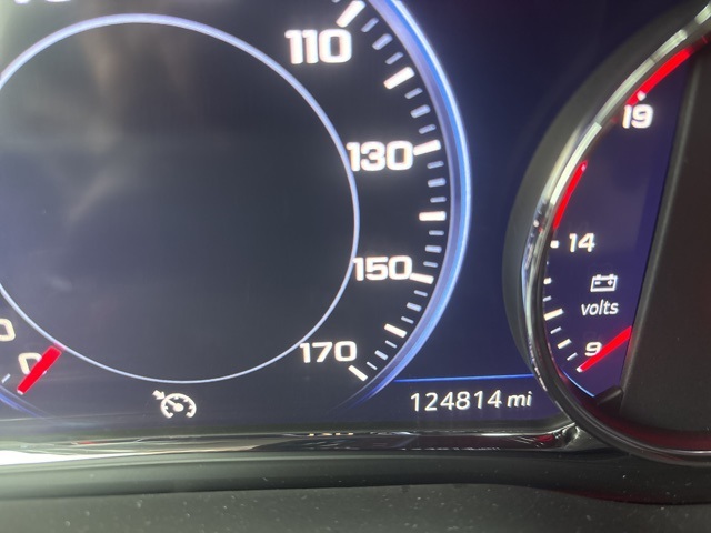 2020 Gmc Acadia SLT photo 3