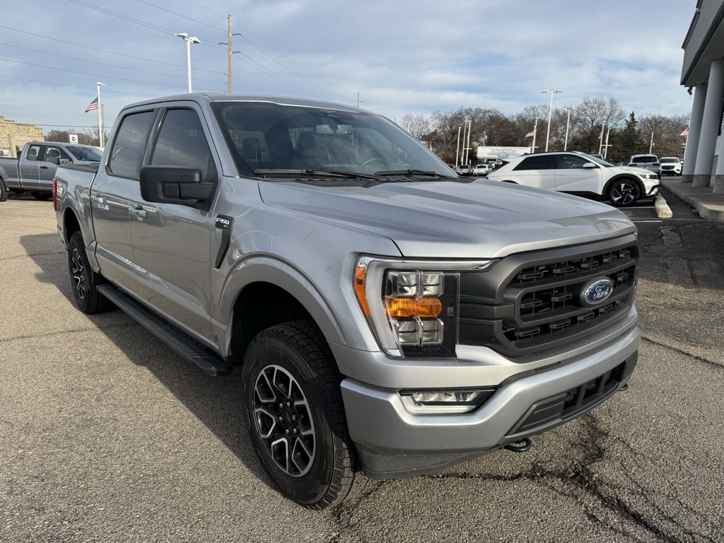 2023 Ford F-150 XLT's photo