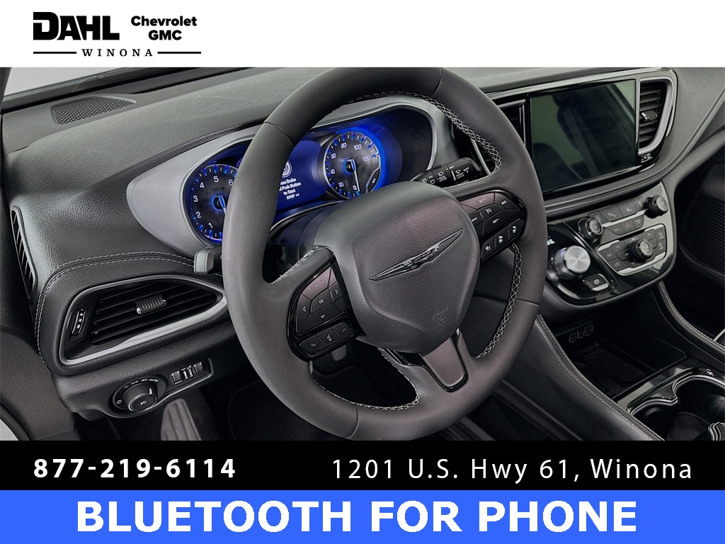 Used 2025 Chrysler Pacifica Limited with VIN 2C4RC1GG4SR549202 for sale in Winona, Minnesota