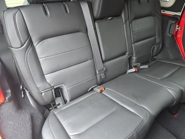 2021 Jeep Wrangler Unlimited Sahara Altitude photo 31